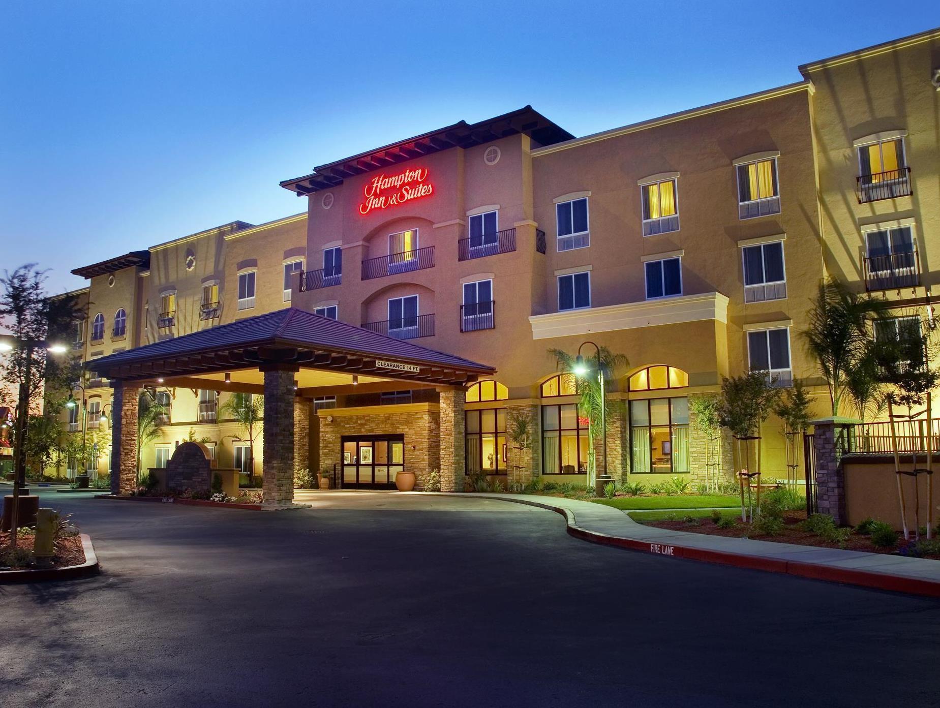 Hampton Inn&Suites Lodi Extérieur photo